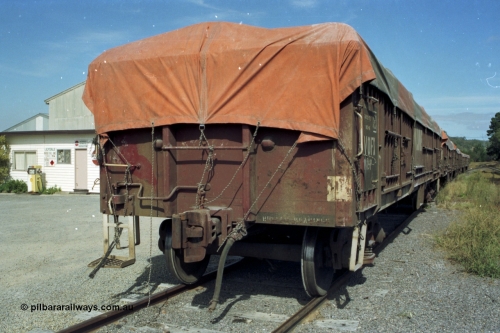 153-3-36
Coldstream, Pivot super phosphate distributor depot office and fuel bowser, V/Line VOFX type super phosphate bogie open waggons with tarpaulins VOFX 1119, built by Victorian Railways Bendigo Workshops as an VOCX type in a batch of seventy in 1978-79.
Keywords: VOFX-type;VOFX1119;Victorian-Railways-Bendigo-WS;VOCX-type;