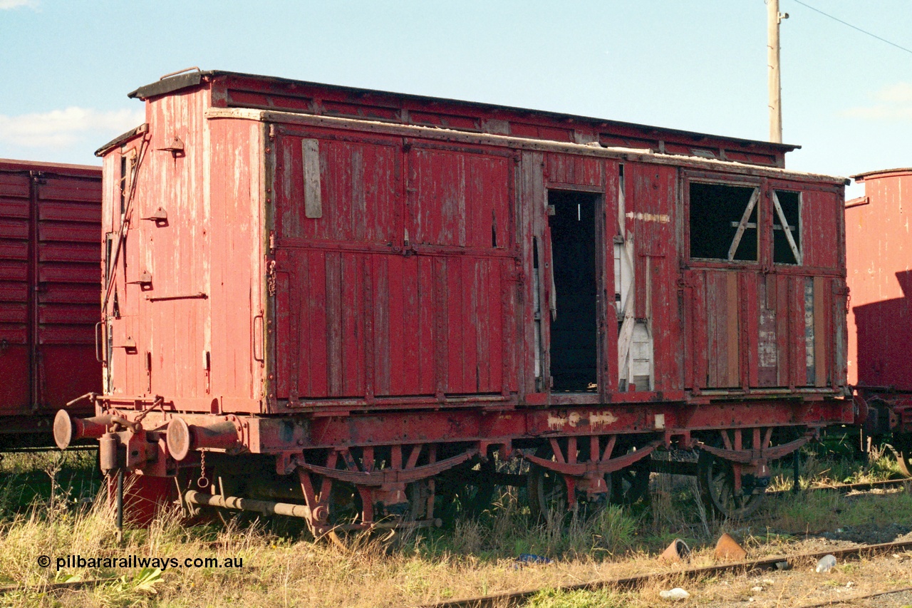 155-13
Wallan, stored 'OFF REG' waggon awaiting scrapping, six wheel Ways and Works waggon HD type 148 HD, originally built by Newport Workshops in 1905 as a six wheel FF type fixed wheel horsebox FF 54, in 1910 recoded to F type F 26, scrapped at Bendigo Workshops in 1959 and converted to HD type HD 148. Placed Off Register circa 1981.
Keywords: HD-type;HD148;F-type;fixed-wheel-waggon;