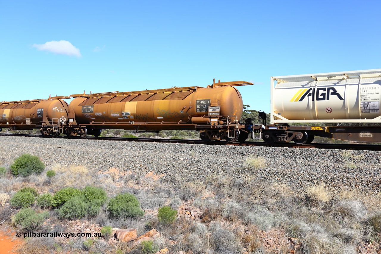 161111 2508
Binduli, Kalgoorlie Freighter train 5025, waggon ATBY 14590 fuel tank waggon built by Westrail Midland Workshops in a batch of nine in 1981-82 for Bain Leasing Pty Ltd as type JPB, 82,000 litres for narrow gauge, recoded to JPBA in 1986, converted to standard gauge as WJPB.
Keywords: ATBY-type;ATBY14590;Westrail-Midland-WS;JPB-type;JPBA-type;WJPB-type;