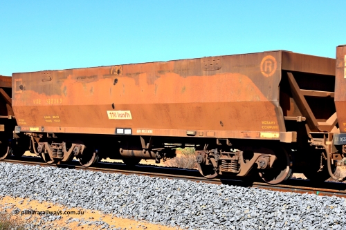 240328 2807
WOE type iron ore waggon WOE 33234 is the first of a batch of twenty seven built by Goninan WA between September and October 2002 with serial number 950103-001 and fleet number 733, in Mineral Resources traffic 5040 empty Mount Walton iron ore train. March 28, 2024.
Keywords: WOE-type;WOE33234;Goninan-WA;950103-001;
