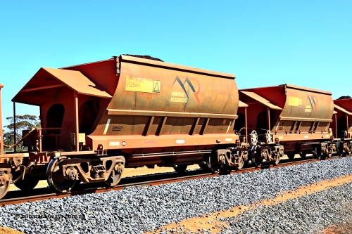 240328 2982
Loaded Koolyanobbing iron ore train 5041 with Mineral Resources Ltd MHPY type iron ore waggons MHPY 00254 and MHPY 00253 built by CSR Yangtze Co China with serial numbers 2014 / 382-254 and 2014 / 382-253 in 2014 as a batch of 382 pairs, these bottom discharge hopper waggons are operated in 'married' pairs. March 28, 2024.
Keywords: MHPY-type;MHPY00254;2014/382-254;MHPY00253;2014/382-253;CSR-Yangtze-Rolling-Stock-Co-China;