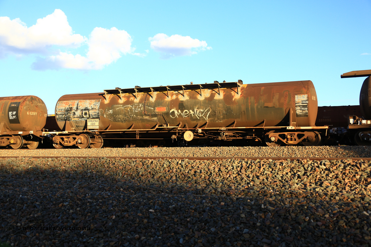 240328 3200
West Kalgoorlie, Viva Energy's NTBF type fuel tank waggon NTBF 6120, built by Comeng NSW in 1975, in a batch of five, as an SCA type, 69,000 litre one compartment, bitumen tank waggon for Shell Bitumen NSW as SCA 271. Freight Australia painted out in middle of tank and fitted with conventional couplers. Pacific National empty fuel train 5445 to Esperance. March 28, 2024.
Keywords: NTBF-type;NTBF6120;Comeng-NSW;SCA-type;SCA271;