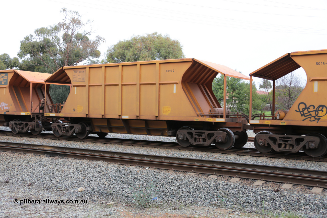 140601 4456
Woodbridge, empty Carina bound iron ore train #1035, CFCLA leased CHEY type waggon CHEY 8016-2 part of a pair of 120 sets built by Bluebird Rail Operations SA in 2011-12. 1st June 2014.
Keywords: CHEY-type;CHEY8016;Bluebird-Rail-Operations-SA;2011/120-16;