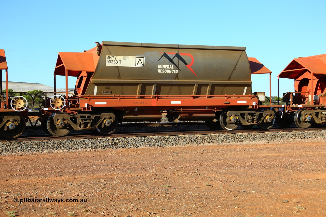 190107 0443
Parkeston, Mineral Resources Ltd MHPY type iron ore waggon MHPY 00333 built by CSR Yangtze Co China in 2014 as a batch of 382 units, these bottom discharge hopper waggons are operated in 'married' pairs.
Keywords: MHPY-type;MHPY00333;2014/382-333;CSR-Yangtze-Rolling-Stock-Co-China;
