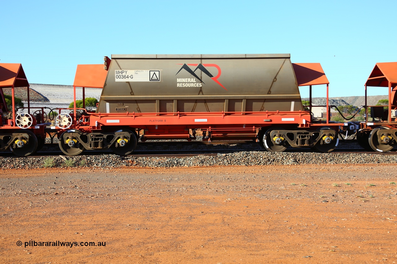 190107 0454
Parkeston, Mineral Resources Ltd MHPY type iron ore waggon MHPY 00364 built by CSR Yangtze Co China in 2014 as a batch of 382 units, these bottom discharge hopper waggons are operated in 'married' pairs.
Keywords: MHPY-type;MHPY00364;2014/382-364;CSR-Yangtze-Rolling-Stock-Co-China;