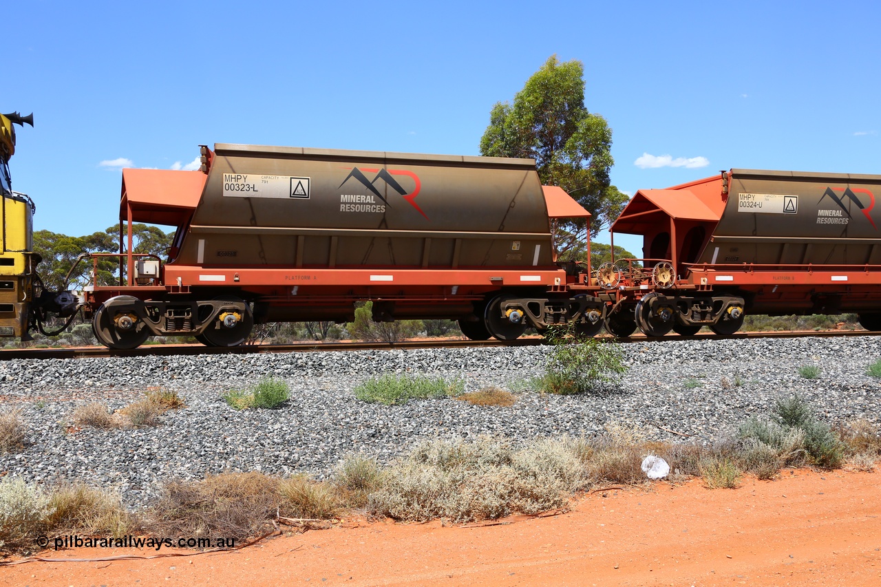190107 0536
Binduli, on empty Mineral Resources Ltd iron ore train service from Esperance to Koolyanobbing 2034 with MRL's MHPY type iron ore waggon MHPY 00323 built by CSR Yangtze Co China serial 2014/382-323 in 2014 as a batch of 382 units, these bottom discharge hopper waggons are operated in 'married' pairs.
Keywords: MHPY-type;MHPY00323;2014/382-323;CSR-Yangtze-Co-China;