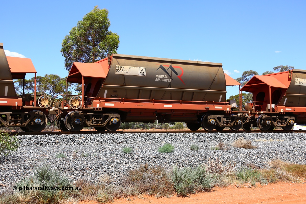190107 0573
Binduli, on empty Mineral Resources Ltd iron ore train service from Esperance to Koolyanobbing 2034 with MRL's MHPY type iron ore waggon MHPY 00262 built by CSR Yangtze Co China serial 2014/382-262 in 2014 as a batch of 382 units, these bottom discharge hopper waggons are operated in 'married' pairs.
Keywords: MHPY-type;MHPY00262;2014/382-262;CSR-Yangtze-Rolling-Stock-Co-China;