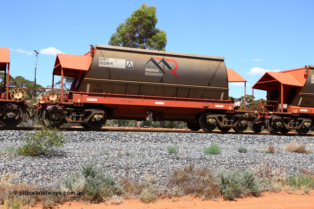 190107 0603
Binduli, on empty Mineral Resources Ltd iron ore train service from Esperance to Koolyanobbing 2034 with MRL's MHPY type iron ore waggon MHPY 00266 built by CSR Yangtze Co China serial 2014/382-266 in 2014 as a batch of 382 units, these bottom discharge hopper waggons are operated in 'married' pairs.
Keywords: MHPY-type;MHPY00266;2014/382-266;CSR-Yangtze-Co-China;
