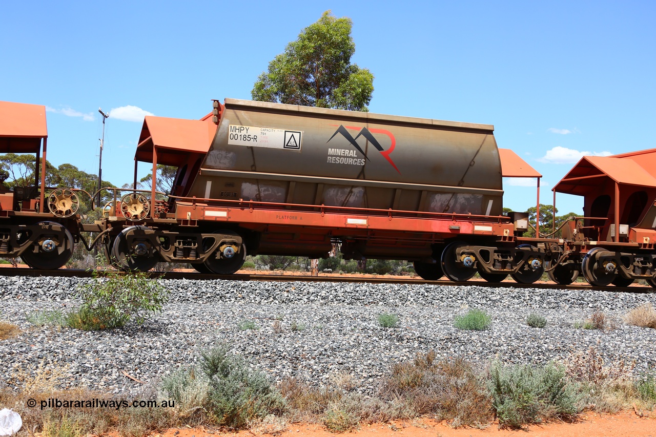 190107 0609
Binduli, on empty Mineral Resources Ltd iron ore train service from Esperance to Koolyanobbing 2034 with MRL's MHPY type iron ore waggon MHPY 00185 built by CSR Yangtze Co China serial 2014/382-185 in 2014 as a batch of 382 units, these bottom discharge hopper waggons are operated in 'married' pairs.
Keywords: MHPY-type;MHPY00185;2014/382-185;CSR-Yangtze-Co-China;