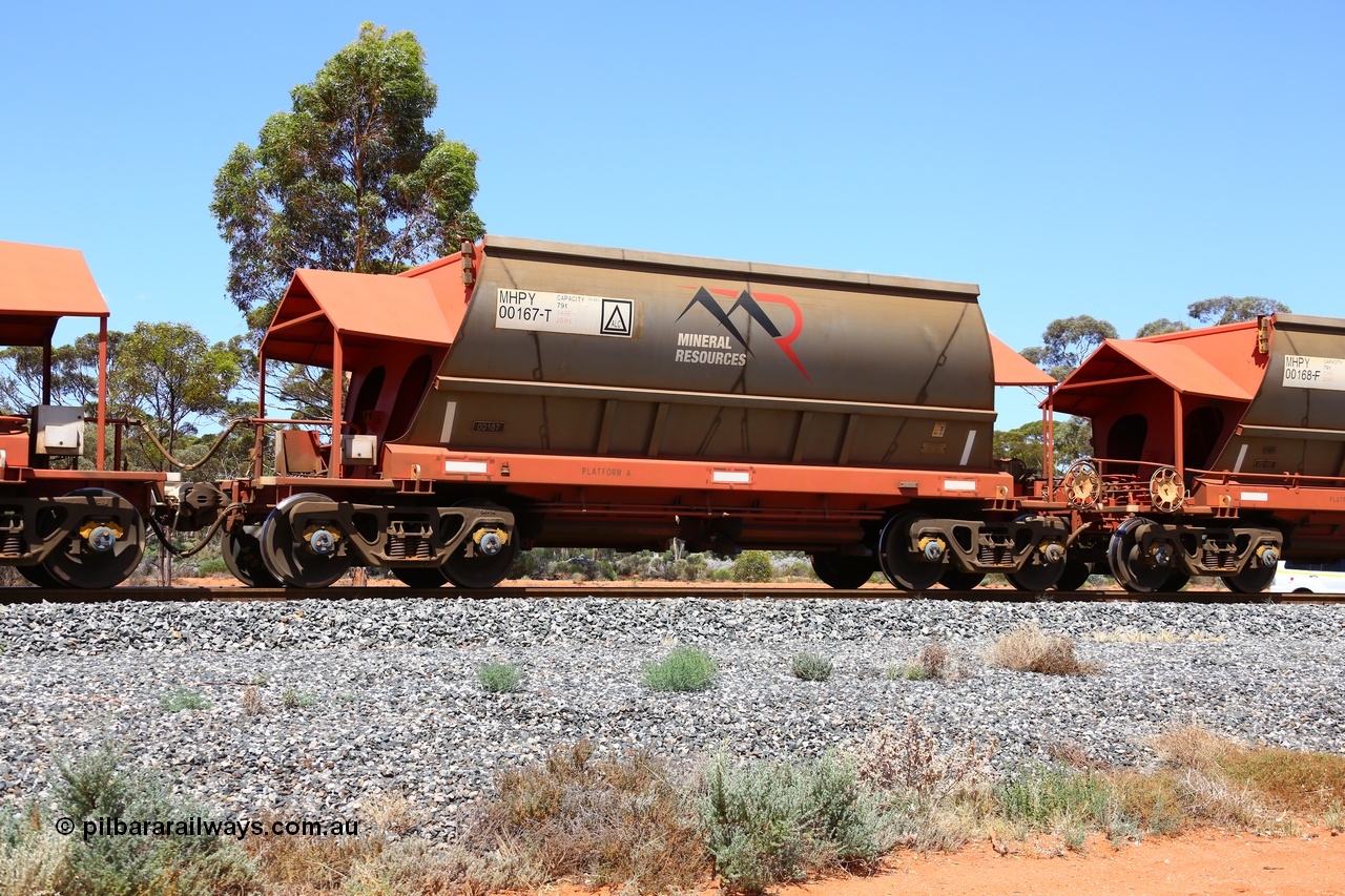 190107 0638
Binduli, on empty Mineral Resources Ltd iron ore train service from Esperance to Koolyanobbing 2034 with MRL's MHPY type iron ore waggon MHPY 00167 built by CSR Yangtze Co China serial 2014/382-167 in 2014 as a batch of 382 units, these bottom discharge hopper waggons are operated in 'married' pairs.
Keywords: MHPY-type;MHPY00167;2014/382-167;CSR-Yangtze-Rolling-Stock-Co-China;