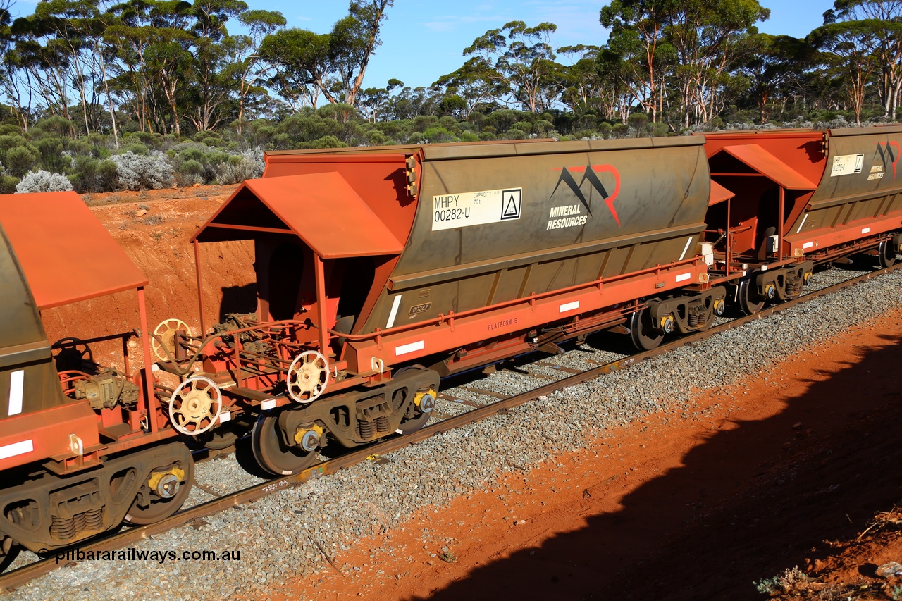 190109 1582
Binduli, Mineral Resources Ltd empty iron ore train 4030 with MRL's MHPY type iron ore waggon MHPY 00282 built by CSR Yangtze Co China serial 2014/382-282 in 2014 as a batch of 382 units, these bottom discharge hopper waggons are operated in 'married' pairs.
Keywords: MHPY-type;MHPY00282;2014/382-282;CSR-Yangtze-Co-China;