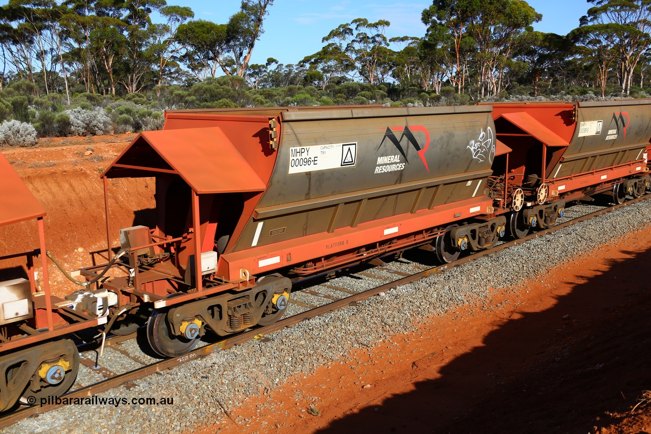 190109 1587
Binduli, Mineral Resources Ltd empty iron ore train 4030 with MRL's MHPY type iron ore waggon MHPY 00096 built by CSR Yangtze Co China serial 2014/382-96 in 2014 as a batch of 382 units, these bottom discharge hopper waggons are operated in 'married' pairs.
Keywords: MHPY-type;MHPY00096;2014/382-96;CSR-Yangtze-Rolling-Stock-Co-China;