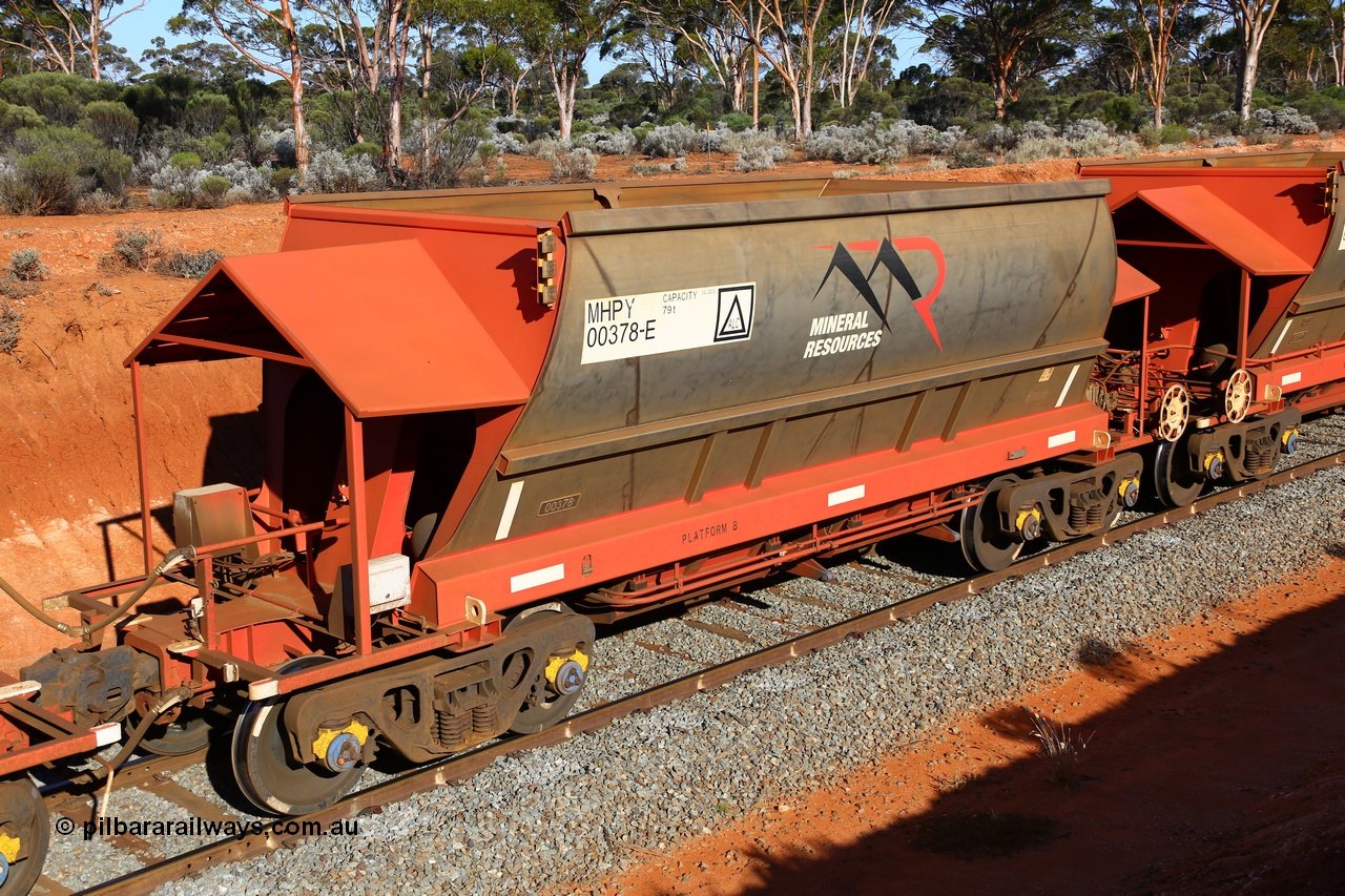 190109 1615
Binduli, Mineral Resources Ltd empty iron ore train 4030 with MRL's MHPY type iron ore waggon MHPY 00378 built by CSR Yangtze Co China serial 2014/382-378 in 2014 as a batch of 382 units, these bottom discharge hopper waggons are operated in 'married' pairs.
Keywords: MHPY-type;MHPY00378;2014/382-378;CSR-Yangtze-Rolling-Stock-Co-China;