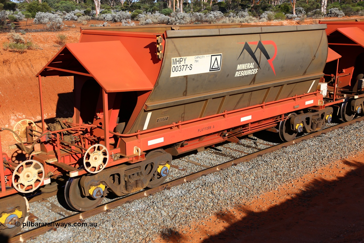 190109 1616
Binduli, Mineral Resources Ltd empty iron ore train 4030 with MRL's MHPY type iron ore waggon MHPY 00377 built by CSR Yangtze Co China serial 2014/382-377 in 2014 as a batch of 382 units, these bottom discharge hopper waggons are operated in 'married' pairs.
Keywords: MHPY-type;MHPY00377;2014/382-377;CSR-Yangtze-Co-China;