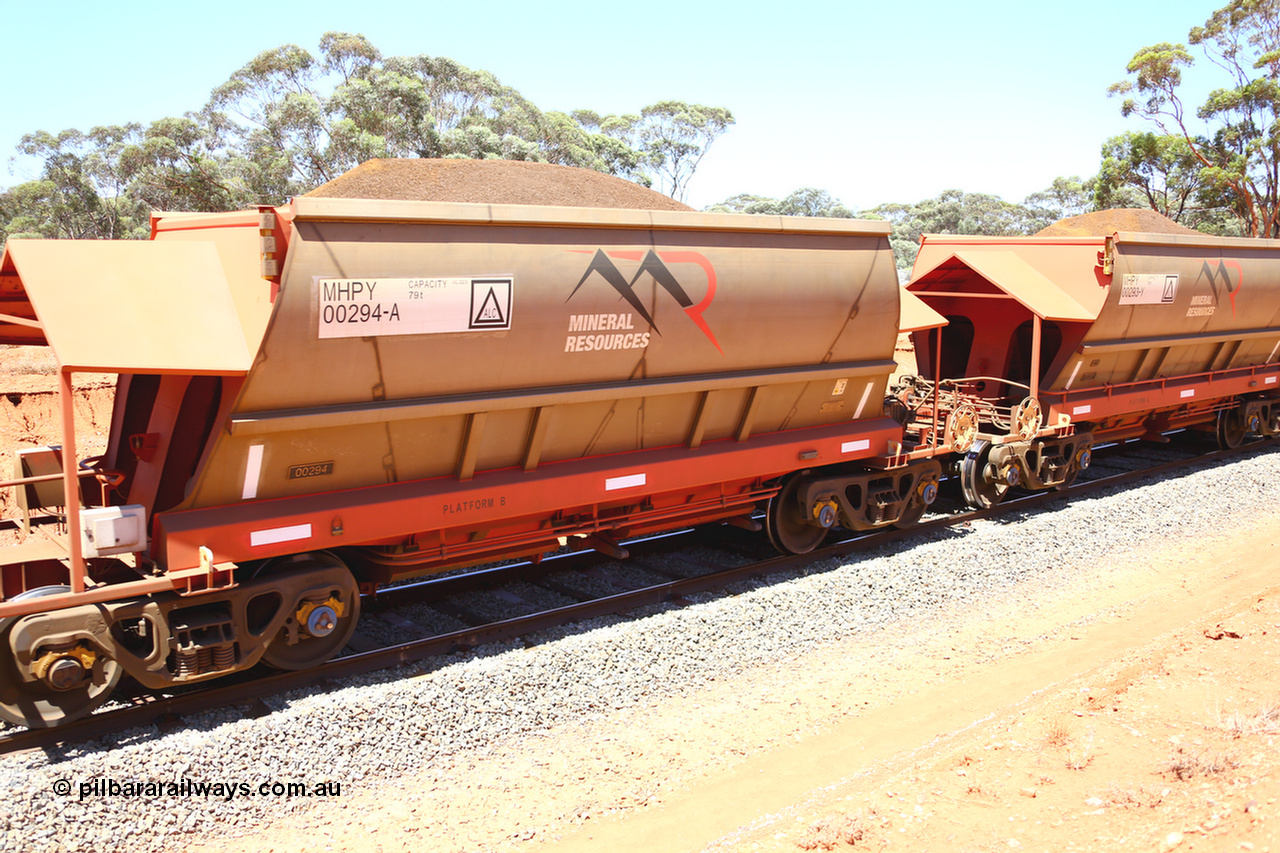 190129 4305
Binduli, on Mineral Resources Ltd loaded iron ore train service from Koolyanobbing to Esperance #3033 with MRL's MHPY type iron ore waggon MHPY 00294 built by CSR Yangtze Co China serial 2014/382-294 in 2014 as a batch of 382 units, these bottom discharge hopper waggons are operated in 'married' pairs.
Keywords: MHPY-type;MHPY00294;2014/382-294;CSR-Yangtze-Co-China;