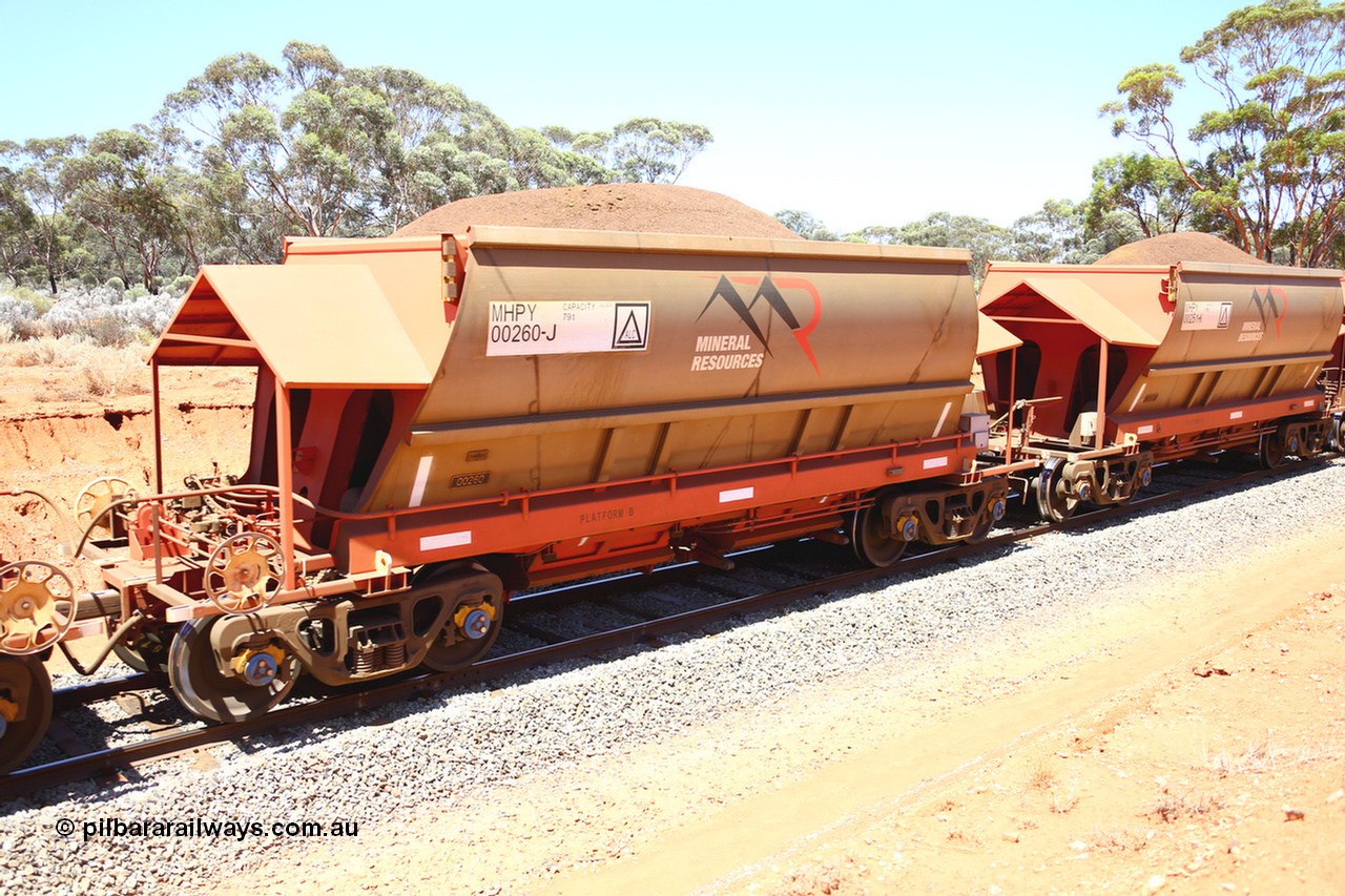 190129 4320
Binduli, on Mineral Resources Ltd loaded iron ore train service from Koolyanobbing to Esperance #3033 with MRL's MHPY type iron ore waggon MHPY 00260 built by CSR Yangtze Co China serial 2014/382-260 in 2014 as a batch of 382 units, these bottom discharge hopper waggons are operated in 'married' pairs.
Keywords: MHPY-type;MHPY00260;2014/382-260;CSR-Yangtze-Co-China;