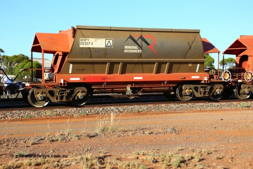 190107 0436
Parkeston, Mineral Resources Ltd MHPY type iron ore waggon MHPY 00307 built by CSR Yangtze Co China in 2014 as a batch of 382 units, these bottom discharge hopper waggons are operated in 'married' pairs.
Keywords: MHPY-type;MHPY00307;2014/382-307;CSR-Yangtze-Rolling-Stock-Co-China;