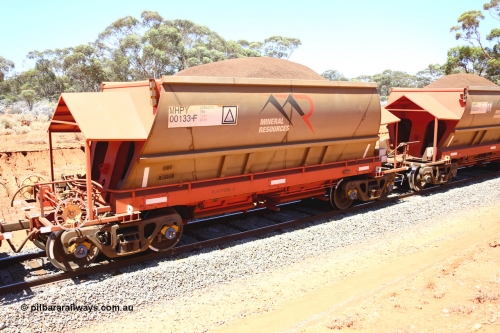 190129 4300
Binduli, on Mineral Resources Ltd loaded iron ore train service from Koolyanobbing to Esperance #3033 with MRL's MHPY type iron ore waggon MHPY 00133 built by CSR Yangtze Co China serial 2014/382-133 in 2014 as a batch of 382 units, these bottom discharge hopper waggons are operated in 'married' pairs.
Keywords: MHPY-type;MHPY00133;2014/382-133;CSR-Yangtze-Co-China;