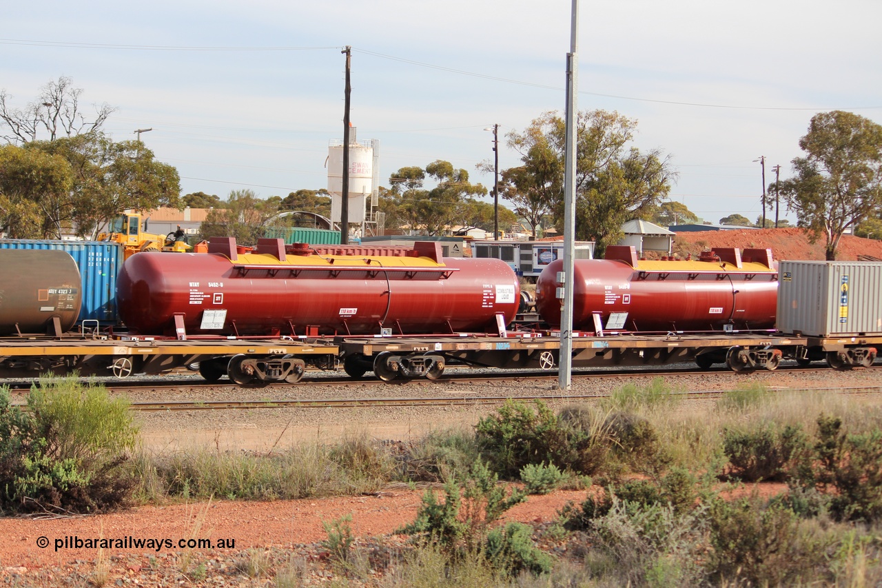 141028 IMG 3264
West Kalgoorlie, NTAY type fuel tank waggon NTAY 5452, orignally built by Indeng Qld for Mobil as part of a batch of seven NTAF tanks in 1981 as NTAF 452. Refurbished by Gemco WA for BP Oil, capacity of 61000 litres. Peter Donaghy image.
Keywords: Peter-D-Image;NTAY-type;NTAY5452;Indeng-Qld;NTAF-type;NTAF452;