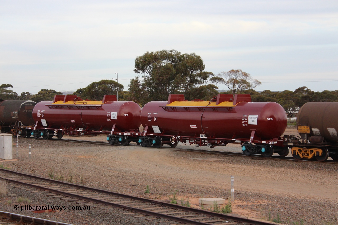 141028 IMG 3272
West Kalgoorlie, NTAY type fuel tank waggon NTAY 5455 with 62,000 litre capacity for BP. Refurbished by Gemco WA in June 2014 from ex Mobil Oil NTAF type tank waggon NTAF 5455. In BP Oil ownership. I think this is an Indeng Qld built NTAF 455 the final of seven such tanks built for Mobil of NSW in 1981. Peter Donaghy image.
Keywords: Peter-D-Image;NTAY-type;NTAY5455;NTAF-type;Indeng-Qld;NTAF455;