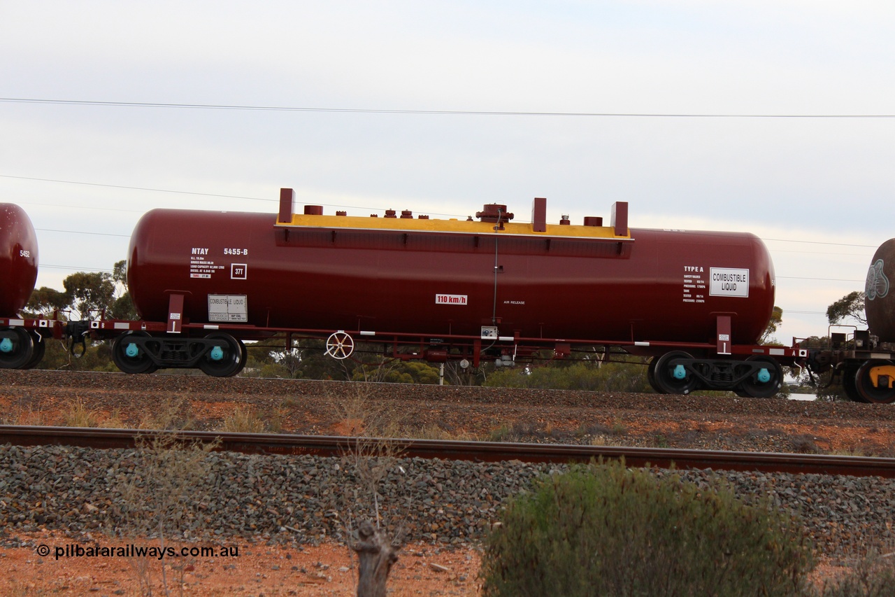 141028 IMG 3274
West Kalgoorlie, NTAY type fuel tank waggon NTAY 5455 with 62,000 litre capacity for BP. Refurbished by Gemco WA in June 2014 from ex Mobil Oil NTAF type tank waggon NTAF 5455. In BP Oil ownership. I think this is an Indeng Qld built NTAF 455 the final of seven such tanks built for Mobil of NSW in 1981. Peter Donaghy image.
Keywords: Peter-D-Image;NTAY-type;NTAY5455;NTAF-type;Indeng-Qld;NTAF455;