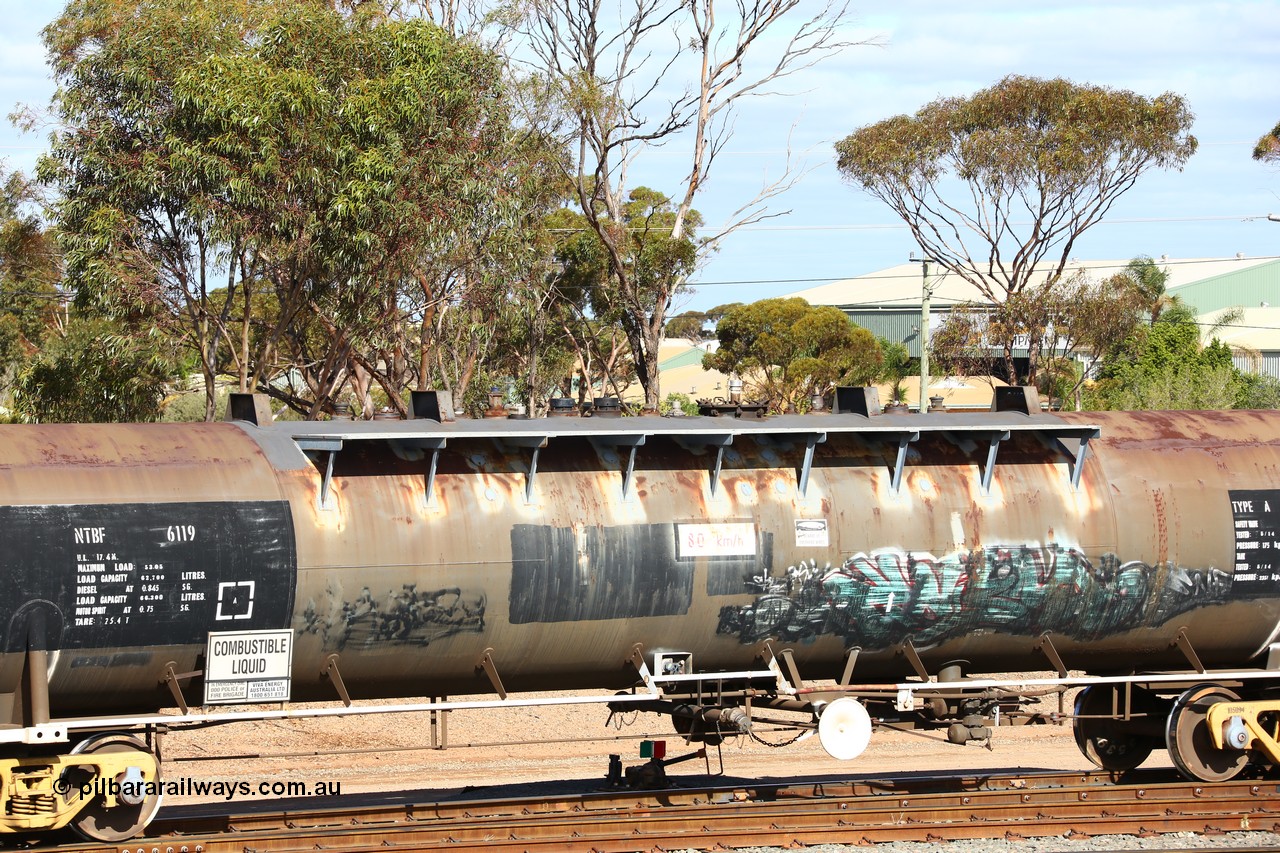 160525 4848
West Kalgoorlie, NTBF 6119 fuel tanker, originally built by Comeng NSW in 1975 as SCA type SCA 270 69000 litre bitumen tanker for Shell NSW, diesel capacity of 62700 litres.
Keywords: NTBF-type;NTBF6119;Comeng-NSW;SCA-type;SCA270;
