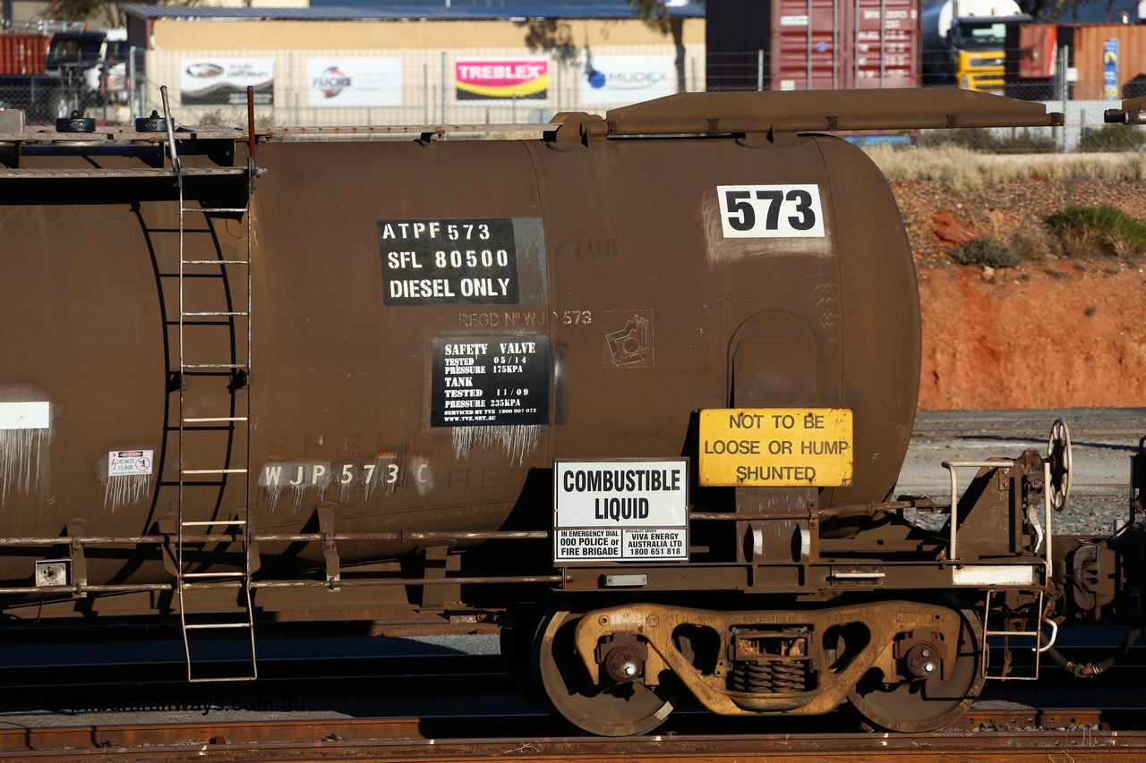 160601 10078
West Kalgoorlie, ATPF 573 fuel tank waggon built by WAGR Midland Workshops 1974 for Shell as WJP type 80.66 kL one compartment one dome, capacity of 80500 litres, Shell Fleet No. 708. Detail of hand brake end.
Keywords: ATPF-type;ATPF573;WAGR-Midland-WS;WJP-type;