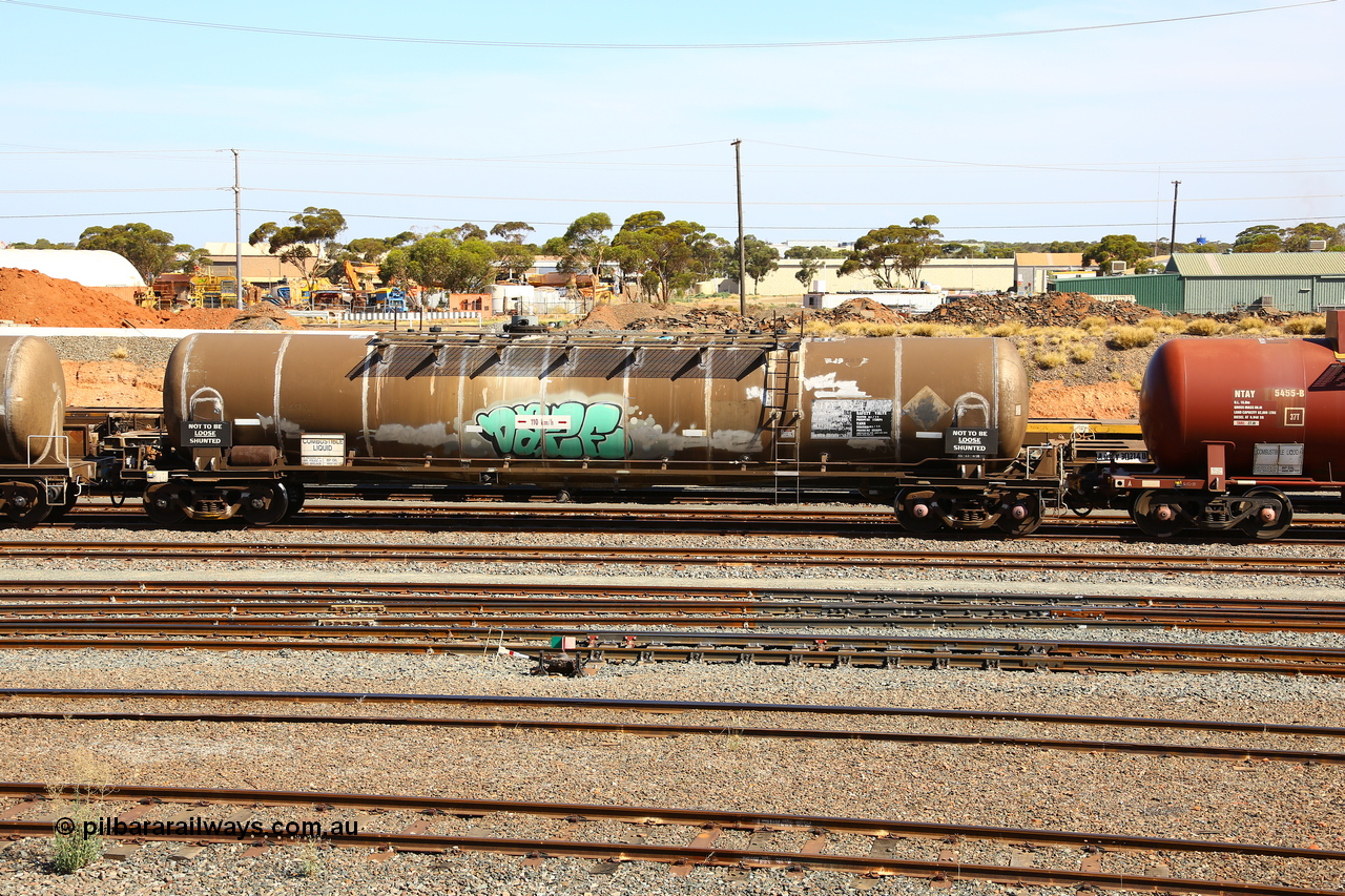 190108 1104
West Kalgoorlie, ATPY type fuel tank waggon ATPY 585, built by WAGR Midland Workshops in 1976 as WJP type with WJP 586 for Mobil. Recoded to WJPY, sold to BP Oil in 1985, 80,000 litres one compartment one dome. Gemco refurbished 12-15, maximum capacity 82,000 litres.
Keywords: ATPY-type;ATPY585;WAGR-Midland-WS;WJP-type;WJPY-type;
