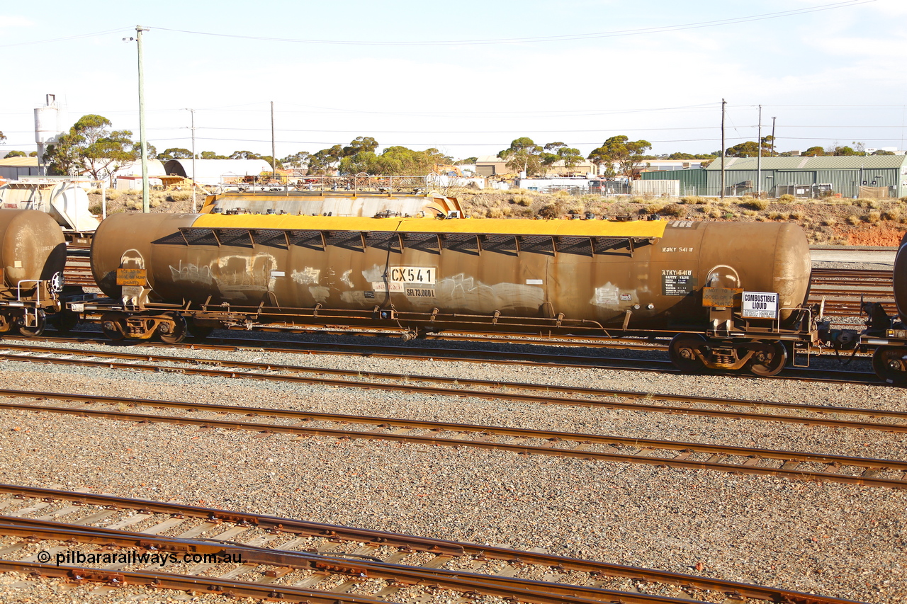 190108 1308
West Kalgoorlie, ATKY 541 fuel tank waggon originally built for H C Sleigh (Golden Fleece) in 1975 by Tulloch Ltd NSW as WJK type. Capacity now of 73,000 litres in service with Caltex.
Keywords: ATKY-type;ATKY541;Tulloch-Ltd-NSW;WJK-type;