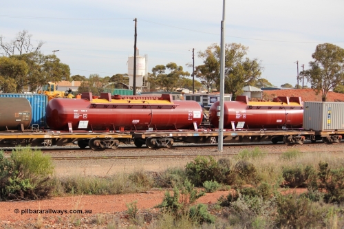 141028 IMG 3264
West Kalgoorlie, NTAY type fuel tank waggon NTAY 5452, originally built by Indeng Qld for Mobil as part of a batch of seven NTAF tanks in 1981 as NTAF 452. Refurbished by Gemco WA for BP Oil, capacity of 61000 litres. Peter Donaghy image.
Keywords: Peter-D-Image;NTAY-type;NTAY5452;Indeng-Qld;NTAF-type;NTAF452;