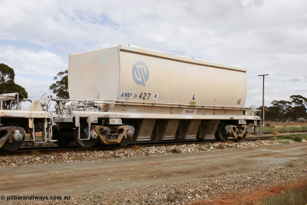 051101 6427
Parkeston, AHQF 31427 seen here in Loongana Limestone service, originally built by Goninan WA for Western Quarries as a batch of twenty coded WHA type in 1995. Purchased by Westrail in 1998.
Keywords: AHQF-type;AHQF31427;Goninan-WA;WHA-type;