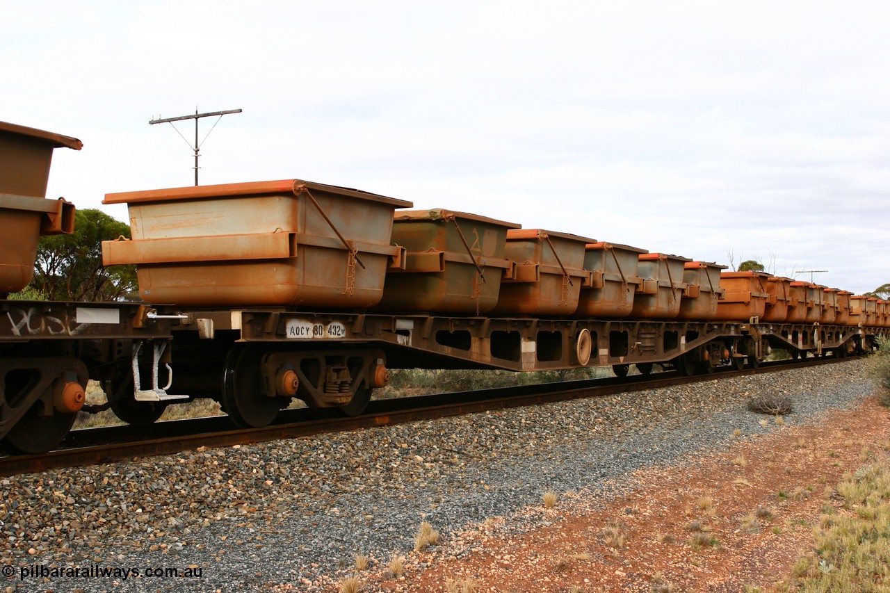 060527 4137
Scotia, AQCY 30432 flat waggon, originally built by Tomlinson Steel WA as WFX type in 1970 from a batch of one hundred and sixty one waggons, recoded to WQCX type in 1979. Seen here carrying six loaded nickel ore kibbles.
Keywords: AQCY-type;AQCY30432;Tomlinson-Steel-WA;WFX-type;WQCX-type;