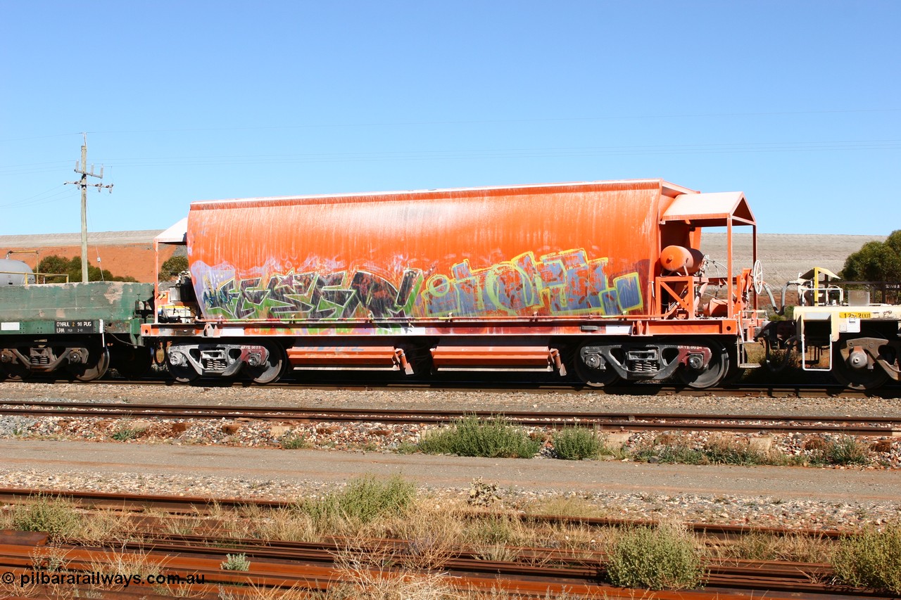 060530 4910
Parkeston, one of sixty five AHBY class ballast hoppers built by EDI Rail at their Port Augusta Workshops for ARG in 2001-02 for the Darwin line construction, now in limestone quarry products service.
