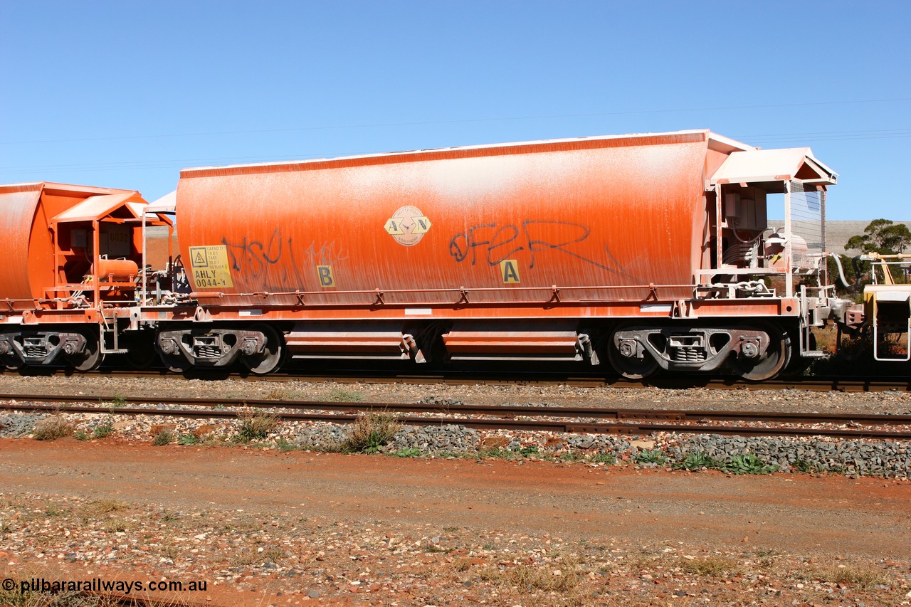 060530 4930
Parkeston, AHLY 0044 one of sixty five AHBY class ballast hoppers built by EDI Rail at their Port Augusta Workshops for ARG in 2001-02 for the Darwin line construction, now in limestone quarry products service.
Keywords: AHLY-type;AHLY0044;EDI-Rail-Port-Augusta-WS;AHBY-type;