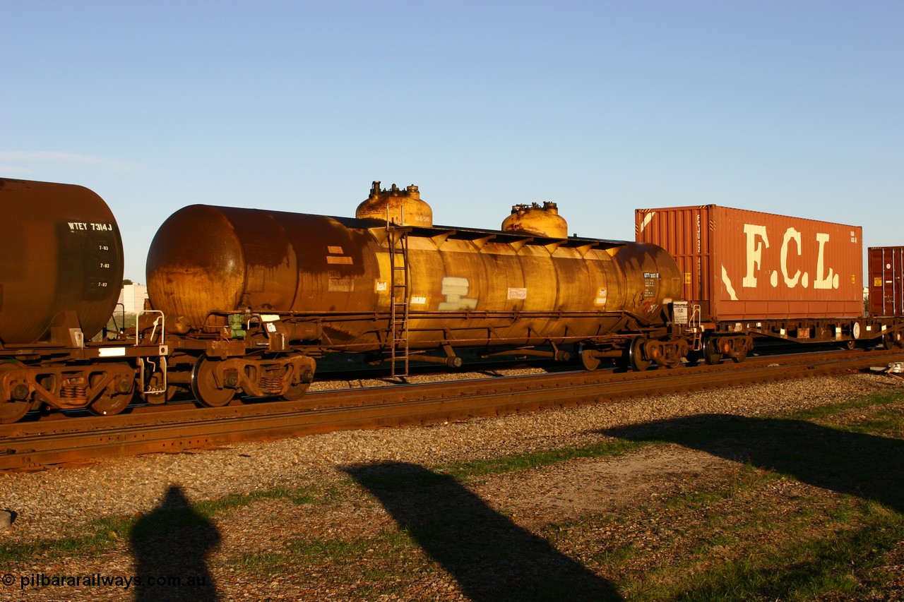 060603 5250 ATTY30674F
Midland, ATTY 30674 fuel tank waggon, one of five built by AE Goodwin NSW in 1970 as WST class, recoded to WSTY and then ATTY. 78600 litre capacity.
Keywords: ATTY-type;ATTY30674;AE-Goodwin;WST-type;WSTY-type;