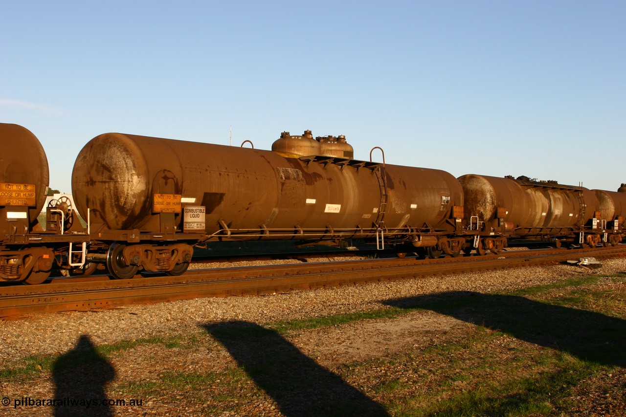 060603 5271 ATGY512Q
Midland, ATGY 512 fuel tank waggon built by Tulloch Ltd NSW in 1970 for BP Oil with 511 as WJG types, 96,000 litres one compartment two domes.
Keywords: ATGY-type;ATGY512;Tulloch-Ltd-NSW;WJG-type;