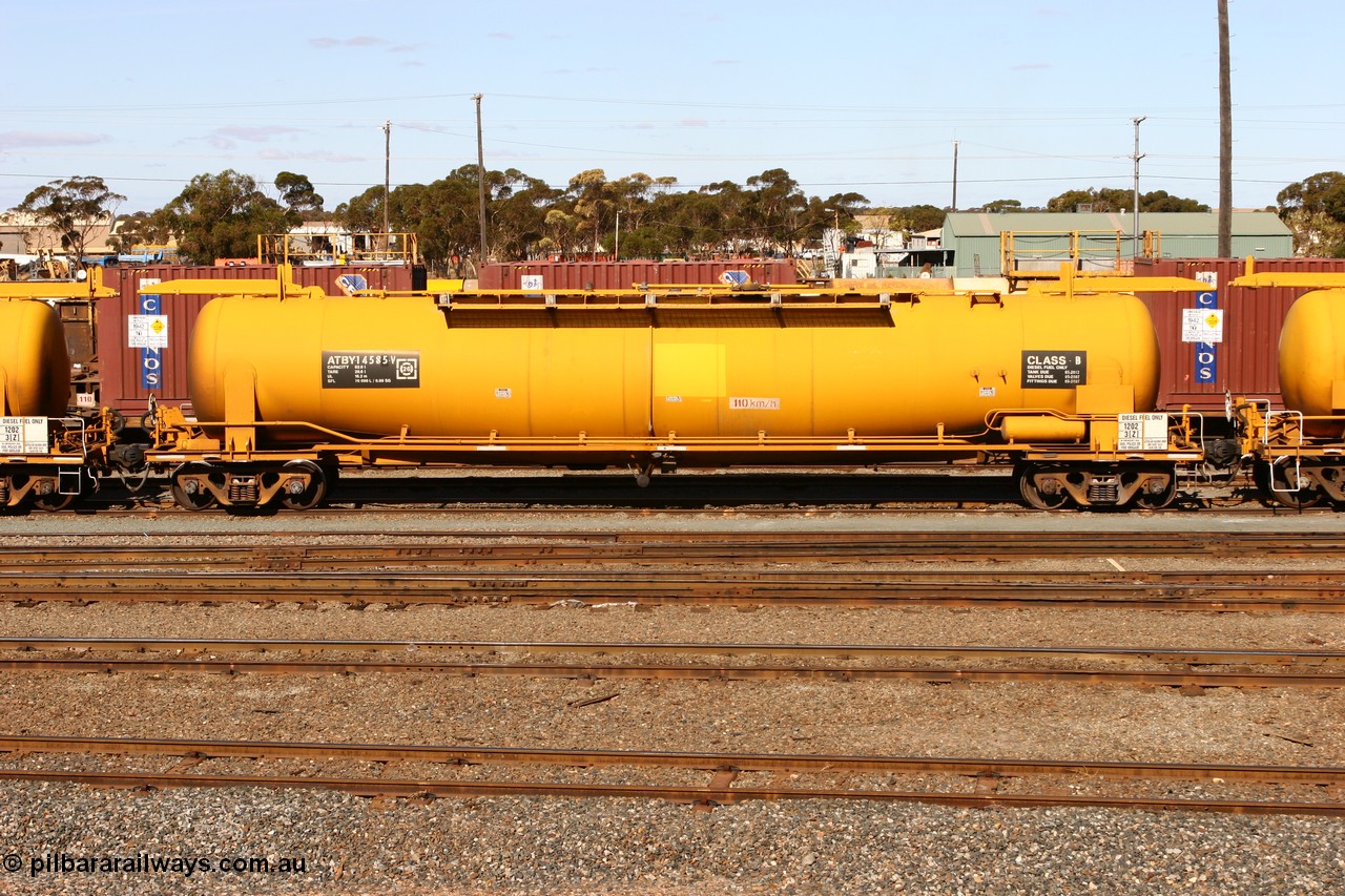 070529 9406
West Kalgoorlie, ATBY 14585 built by Westrail Midland Workshops in 1976 part of a batch of eight JPA type petrol tank waggons, recoded to JPAA in 1985, then WJPA when converted to SG.
Keywords: ATBY-type;ATBY14585;Westrail-Midland-WS;JPA-type;JPAA-type;WJPA-type;