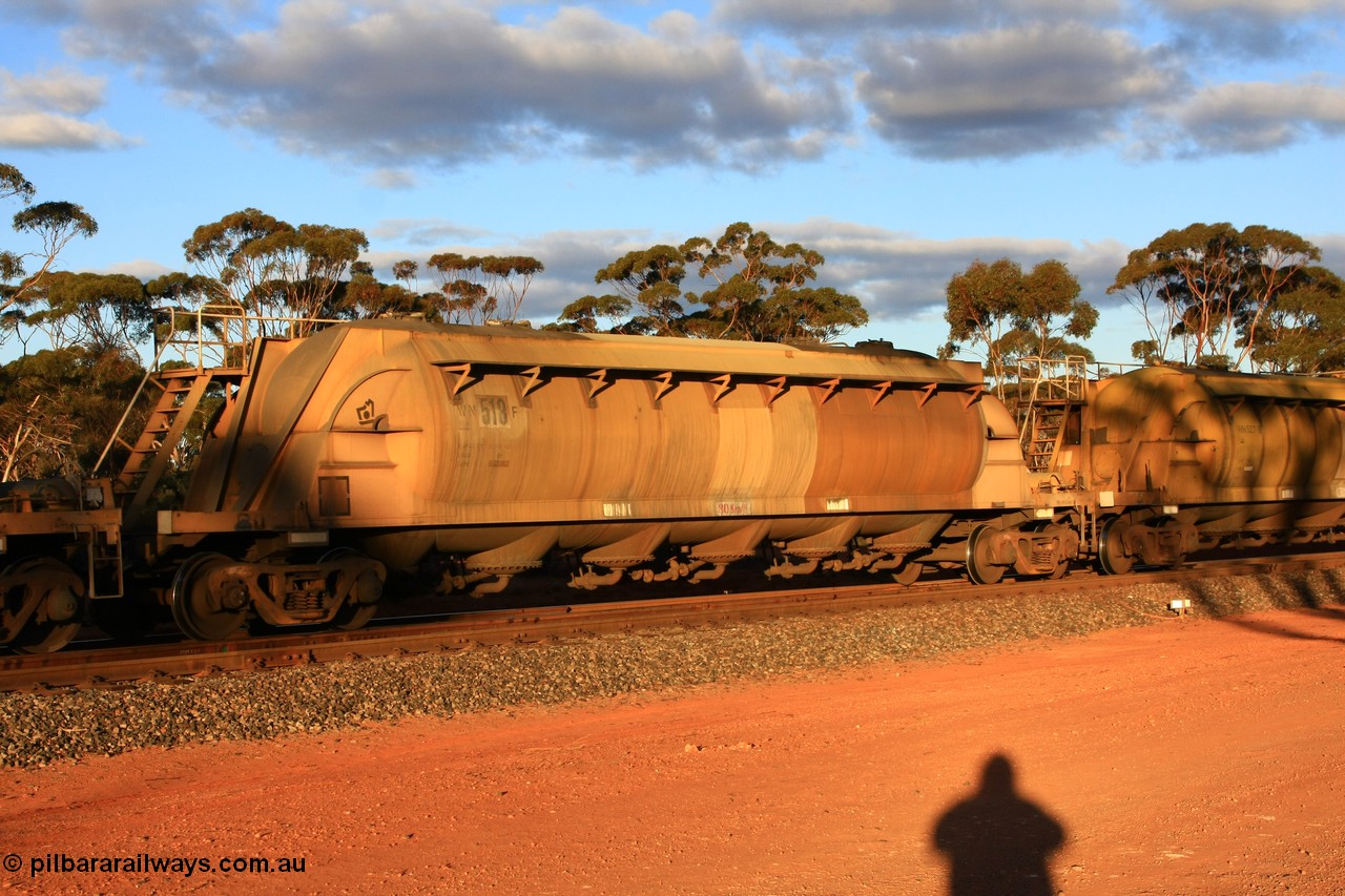 100731 3197
Binduli, WN 518, pneumatic discharge nickel concentrate waggon, one of thirty built by AE Goodwin NSW as WN type in 1970 for WMC.
Keywords: WN-type;WN518;AE-Goodwin;