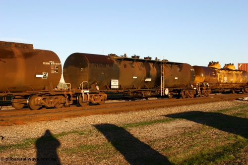 060603 5251 WTEY7314J
Midland, WTEY 7314 diesel fuel tank waggon, former NTAF in service for BP Oil, former AMPOL tank, coded WTEY when arrived in WA.
Keywords: WTEY-type;WTEY7314;NTAF-type;