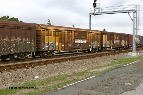 070608 0115
Midland, ABAY 30887 covered van waggon, one of one hundred and thirty five built by Mechanical Handling Ltd SA in 1970-71 as WVX type, recoded to WBAX in 1979.
Keywords: ABAY-type;ABAY30887;Mechanical-Handling-Ltd-SA;WVX-type;WBAX-type;