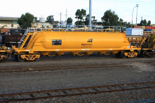 100601 8434
West Kalgoorlie, WNB 541, pneumatic discharge nickel concentrate waggon, leader of six units built by Bluebird Rail Services SA in 2010 for BHP Billiton.
Keywords: WNB-type;WNB541;Bluebird-Rail-Operations-SA;