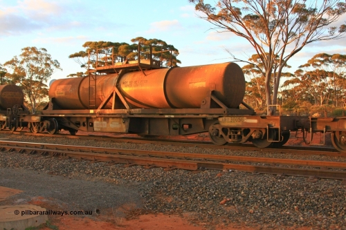 100731 3237
Binduli, AQHY 30056 with sulphuric acid tank CSA 0041, originally built by the WAGR Midland Workshops in 1964/66 at WF type flat waggons, then following several codes and modifications in 1997 seventy five were converted to WQH to carry CSA sulphuric acid tanks between Hampton/Kalgoorlie and Perth/Kwinana.
Keywords: AQHY-type;AQHY30056;WAGR-Midland-WS;WF-type;WFDY-type;WFDF-type;RFDF-type;WQH-type;