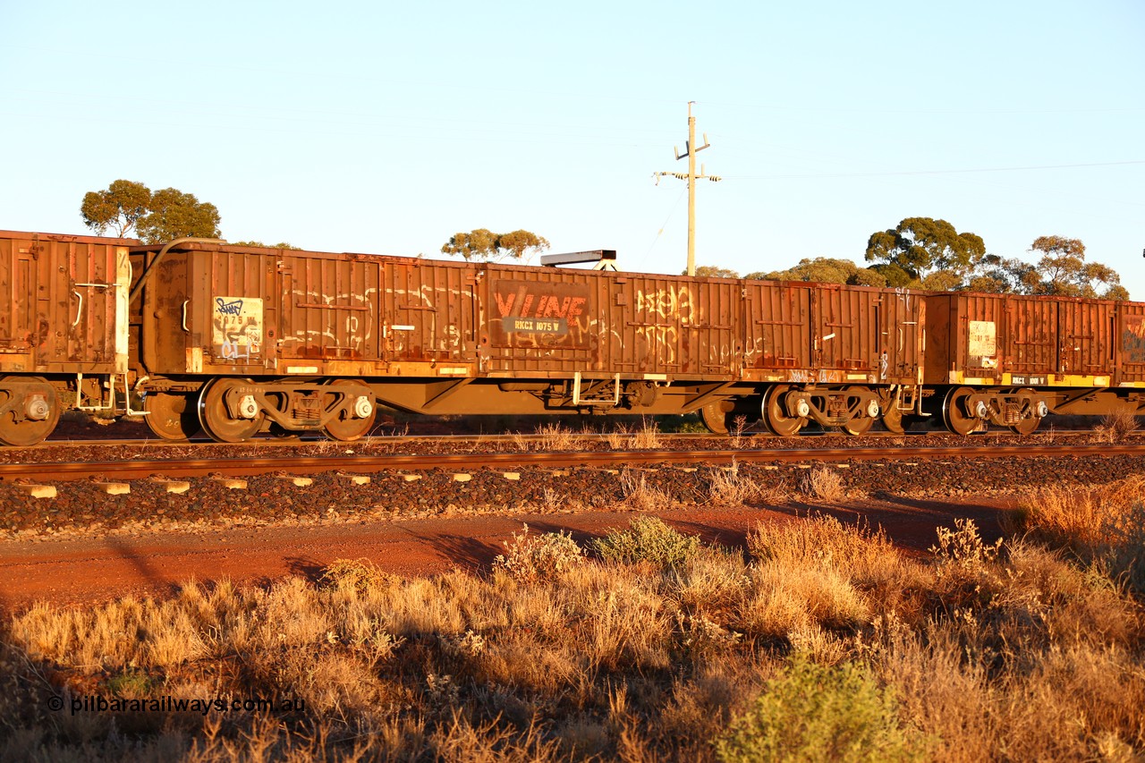 160522 2031
Parkeston, 5MP2 steel train, RKCX type open waggon RKCX 1075, built by Victorian Railways Bendigo Workshops in 1977 as a member of the ELX type open waggons, recoded to VOCX in 1980, in 1995 to the NRC as ROBX and then current code in 1995.
Keywords: RKCX-type;RKCX1075;Victorian-Railways-Bendigo-WS;ELX-type;VOCX-type;ROBX-type;
