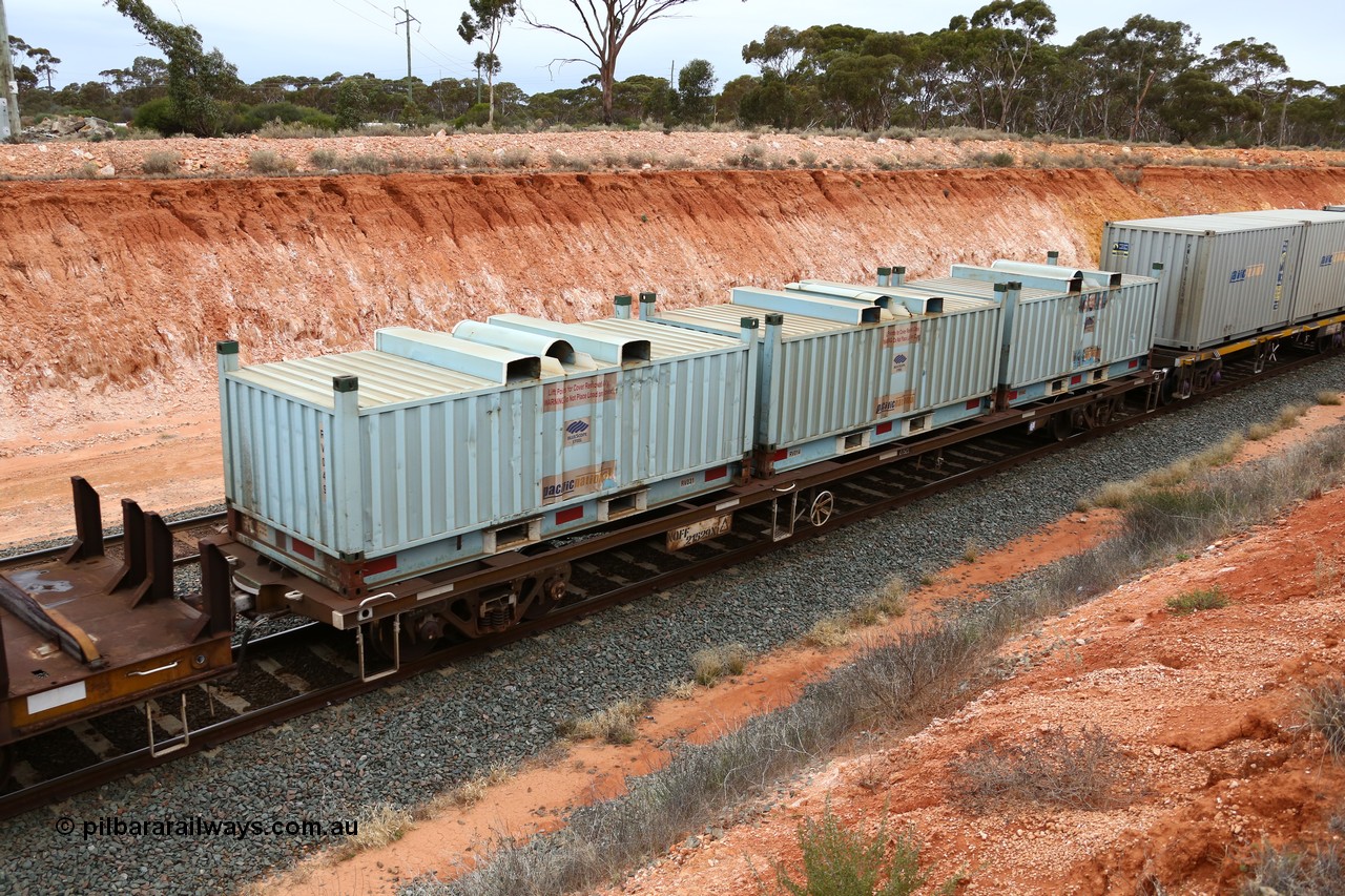 160524 4051
Binduli, Melbourne bound steel train service 3PM4, NQFF 21529 container waggon, built by EPT NSW in 1975-76 as CFX type, loaded with three blue butter box containers, was also coded NQFX.
Keywords: NQFF-type;NQFF21529;EPT-NSW;CFX-type;NQFX-type;