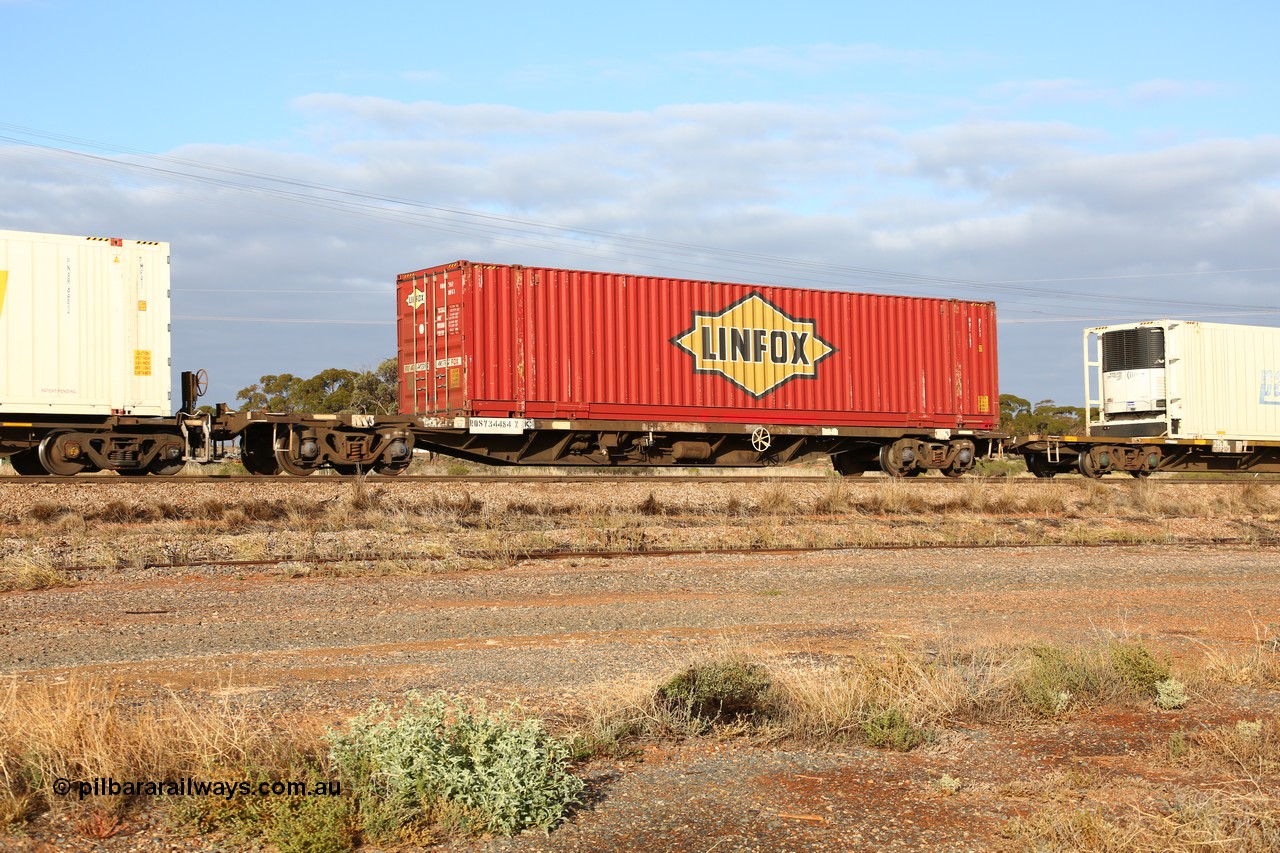 160525 4446
Parkeston, 3PM7 priority service train, RQSY 34484 container waggon, one of one hundred built by Tulloch Ltd NSW 1974-75 as OCY type, with a 48' Linfox box DRC 587.
Keywords: RQSY-type;RQSY34484;Tulloch-Ltd-NSW;OCY-type;