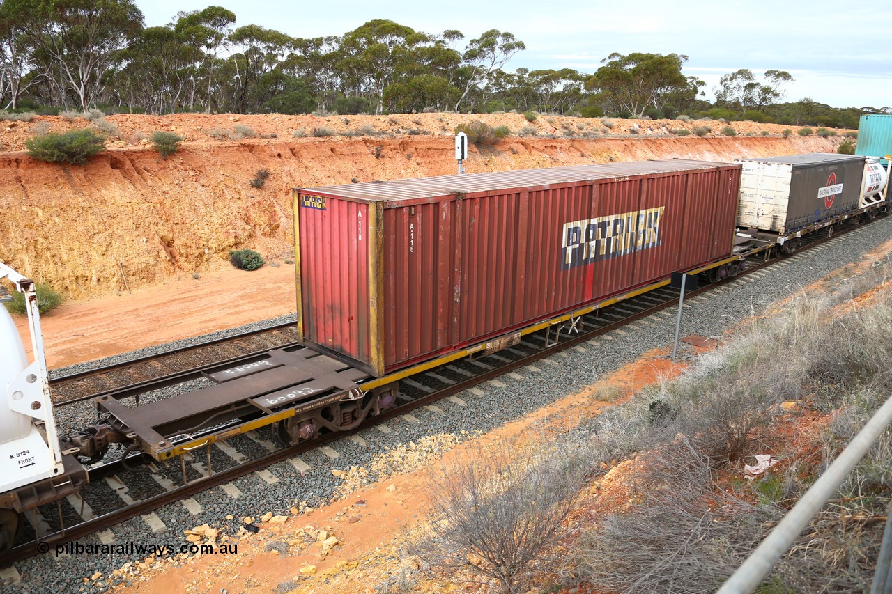 160526 5232
West Kalgoorlie, 4PM6 intermodal train, RQJW 60042 container waggon, one of fifty built by EPT NSW as NQJW class in 1984-85, with a 53' Patrick automobile container A 118.
Keywords: RQJW-type;RQJW60042;EPT-NSW;NQJW-type;