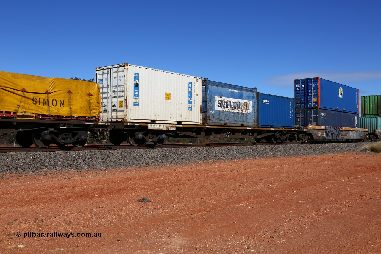 160528 8427
Binduli, intermodal train 6PM6, RRKY type container waggon RRKY 4311 originally built by Perry Engineering SA in 1976 as an RMX type in a batch of one hundred and fifty waggons, recoded to AQMX, then AQSY in 1986 and RQMF in 1994. Loaded with three 20' containers, Royal Wolf 25G1 type RWPU 201146, Smorgon Steel open top RTP 2019 and Bridgehead Container Services 22G1 type BHCU 318011.
Keywords: RRKY-type;RRKY4311;Perry-Engineering-SA;RMX-type;AQMX-type;AQSY-type;RQKY-type;