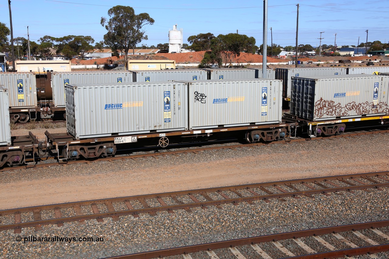 160531 9916
West Kalgoorlie, 1MP2 steel train, RKLY 20304 container waggon, originally built by EPT NSW in 1979-81 as an BDY / NODY open waggon before being heavily modified by ANI Engineering in 1998.
Keywords: RKLY-type;RKLY20304;EPT-NSW;BDY-type;