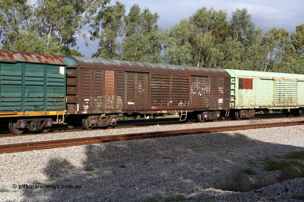 160609 0394
Woodbridge, 5PM5 intermodal train, RLSY 18718 louvre van, built by Comeng NSW in 1975-76 as KLY type, NLKY, NLWY, RLUY.
Keywords: RLSY-type;RLSY18718;Comeng-NSW;KLY-type;NLKY-type;