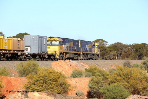 160522 2058
Binduli, 5MP2 steel train, view of locos and waggon RQCY 1005 originally built by Victorian Railways Ballarat Nth Workshops as part of a batch of seventy five in 1980 as VQCX type container waggons, here with SBIU 2108628 a specialised container for Keysight Technologies.
Keywords: RQCY-type;RQCY1005;Victorian-Railways-Ballarat-Nth-WS;VQCX-type;